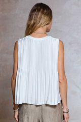 White Pleated Sleeveless Round Neck Top