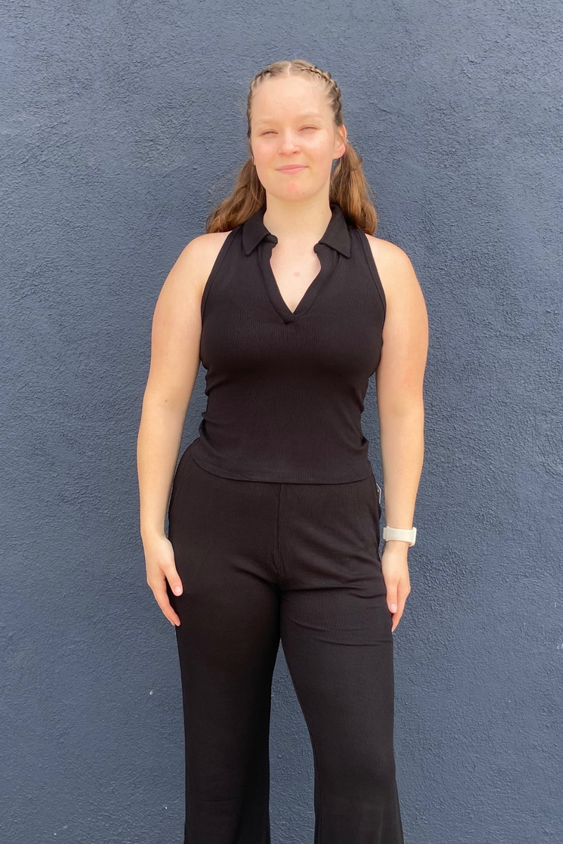 Black Ribbed Sleeveless Tank Top