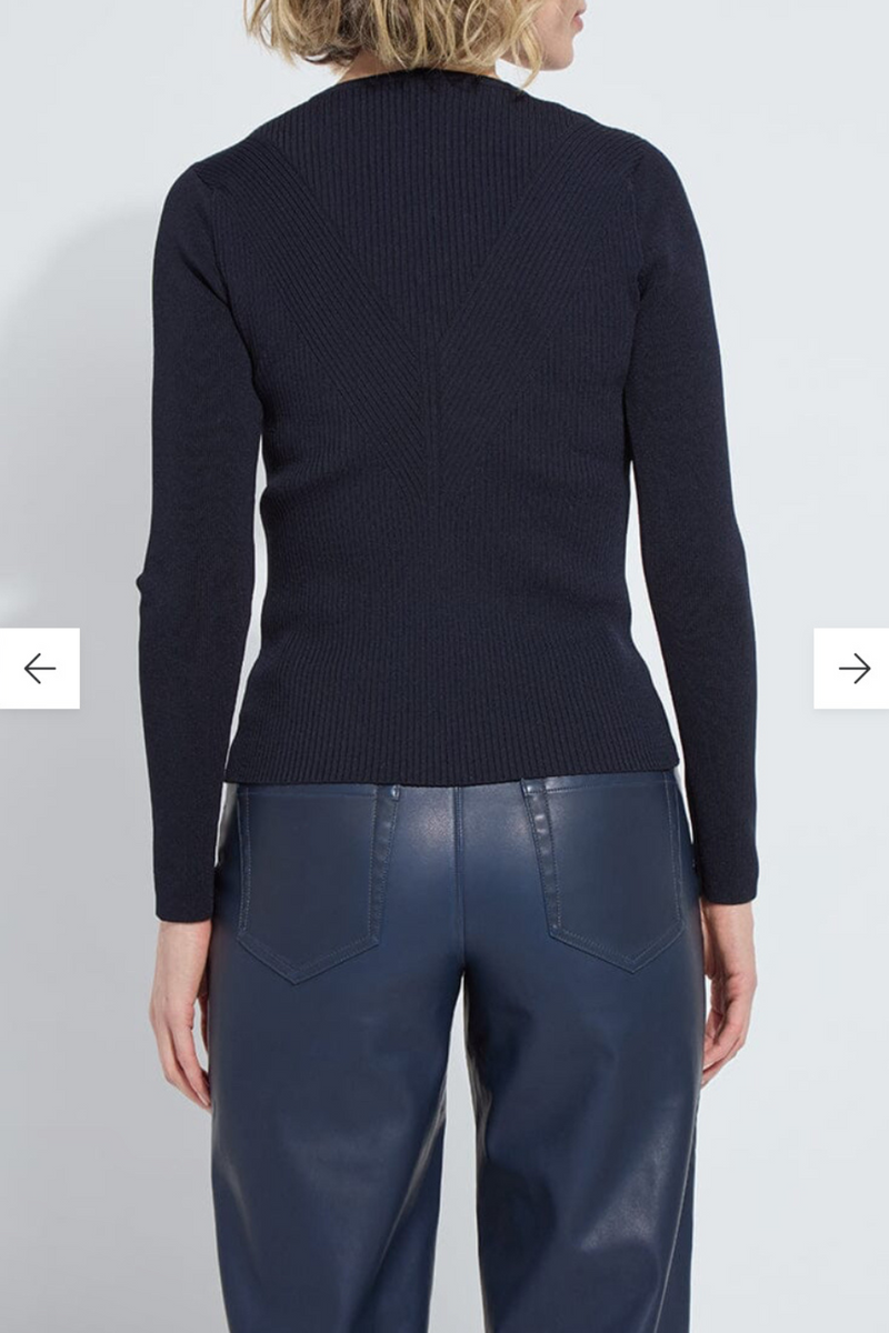 Adverted V-Neck Ribbed Longsleeve