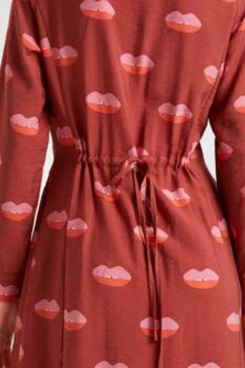Lips Printed Midi Dress