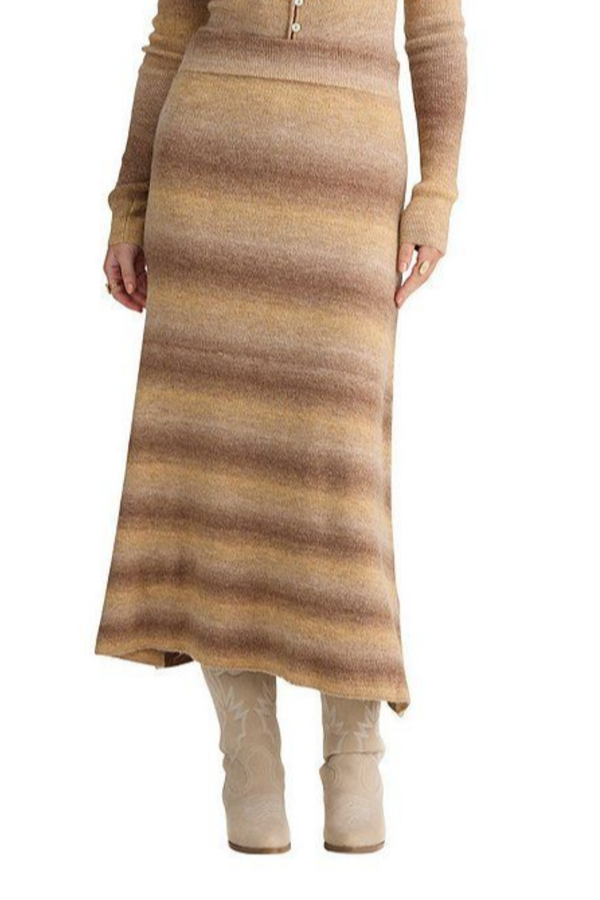 Caramel Ombré Essence Knit Shirt