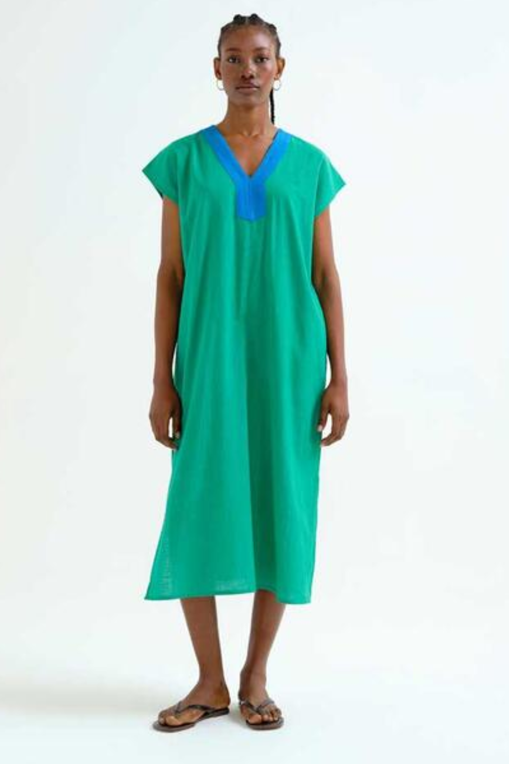 Green Dress with Blue Collar Lining – April Blooms