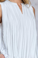 White Pleated Sleeveless Round Neck Top
