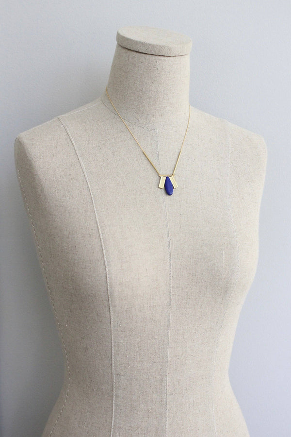 Artdeco Pendant Lapis Necklace