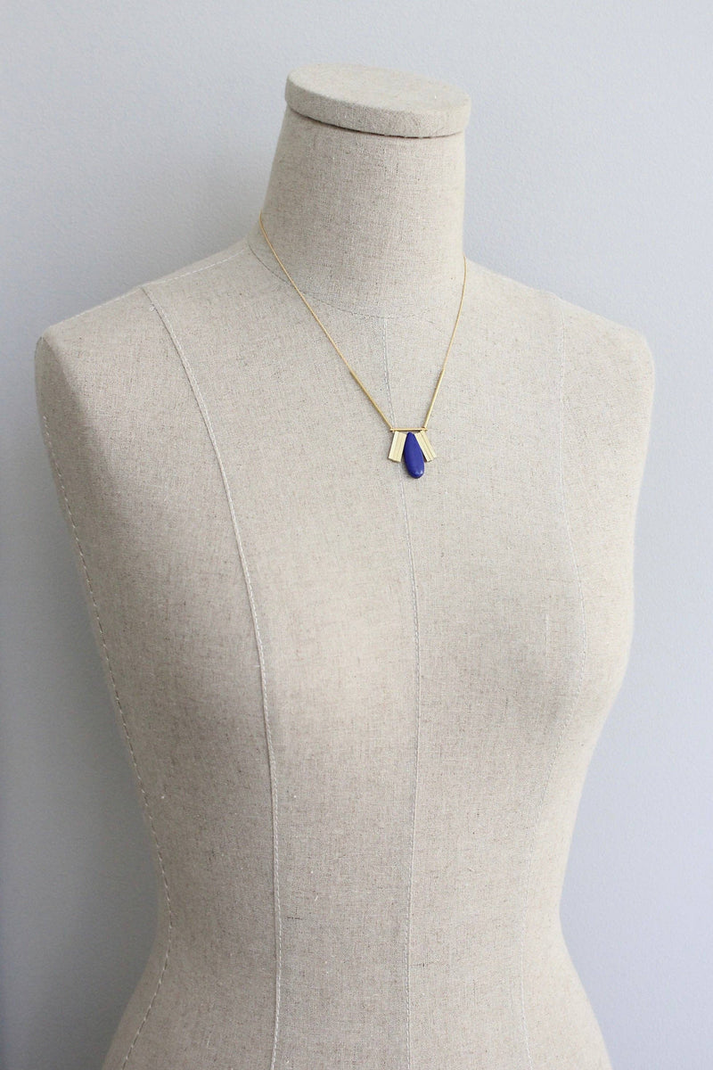 Artdeco Pendant Lapis Necklace