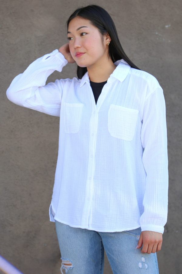 White Long sleeve flowy button-up shirt
